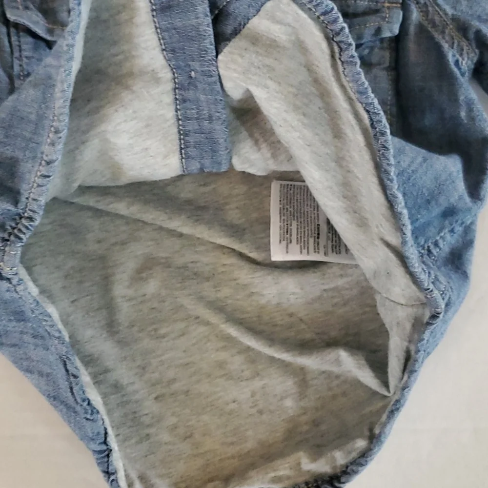 Gap button up denim top